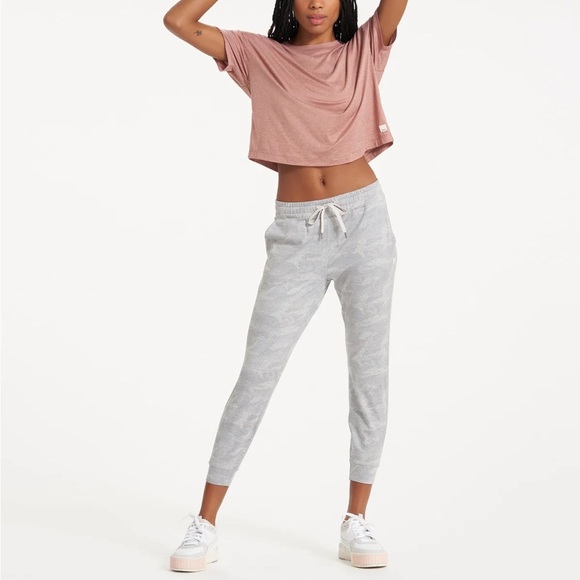 Vuori Pants - VUORI Dreamknit Performance Jogger Pants Pale Heather Camo